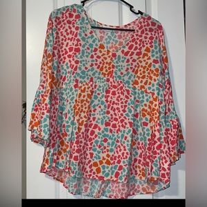 Large women flowy top